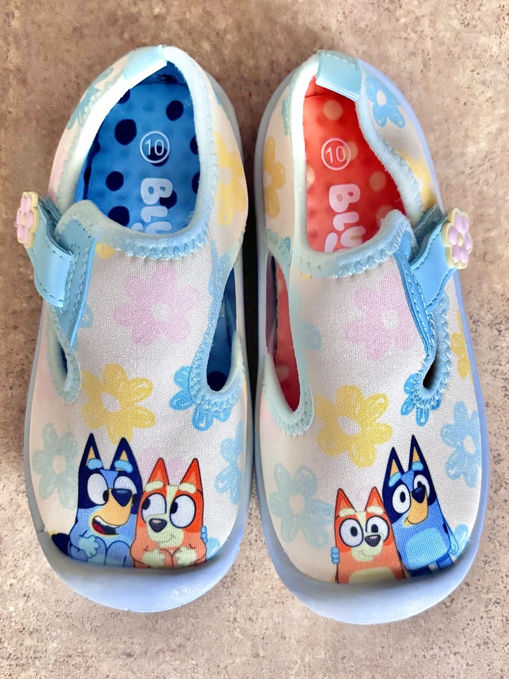NWOT Bluey Flower Water Shoes – Toddler Girls Size 10 - Picture 3 of 9